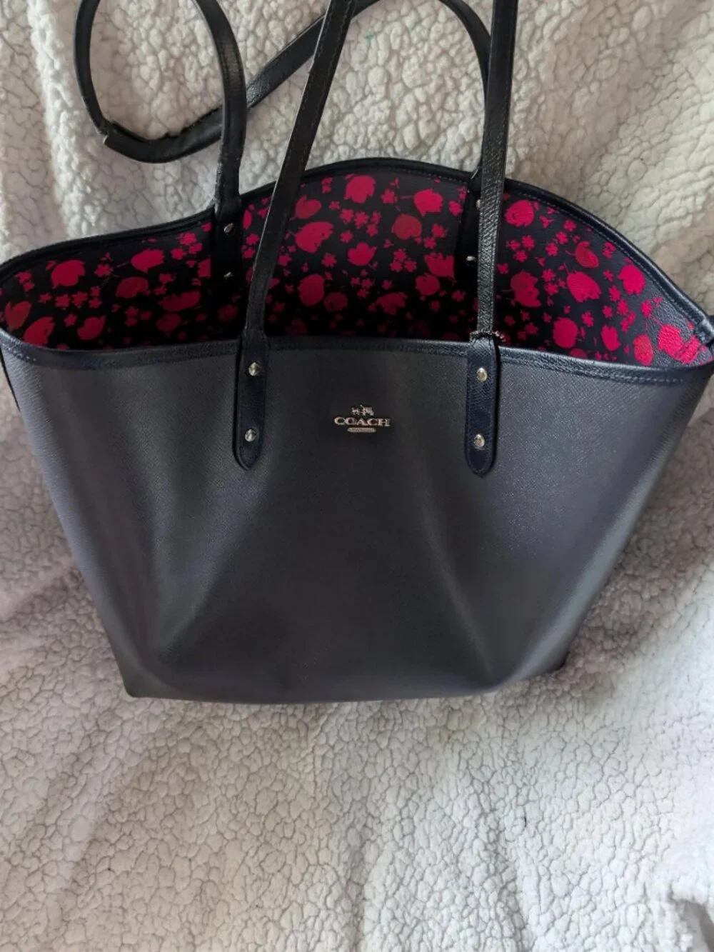 Coach Reversible City Tote - Picture 4 of 7